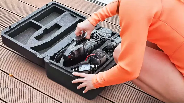 KESZING LXHD 6-1 portable underwater scooter packed in a storage box